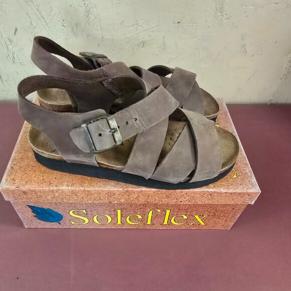 New Womens Brown Strappy Sandals 6M - Picture 2 of 5